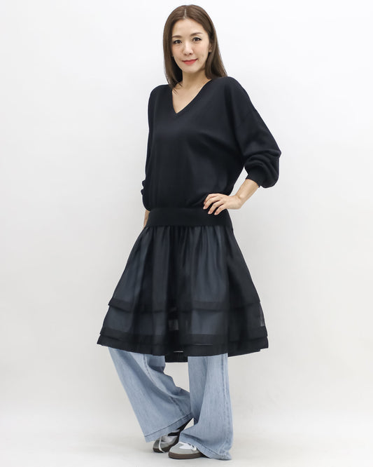 black V neck knitted & mesh flare hem top