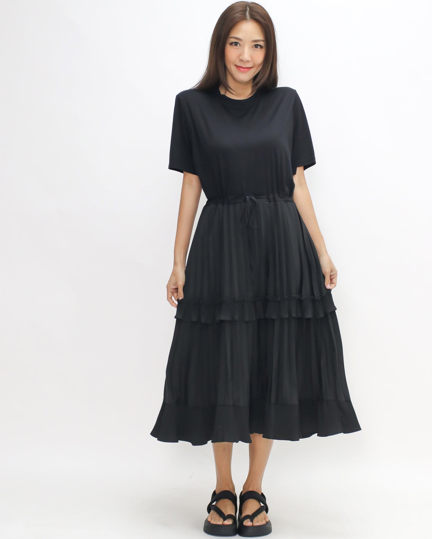 Black tee w/ pleats ruffles flare dress