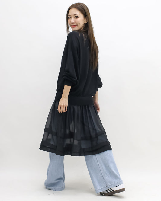 black V neck knitted & mesh flare hem top