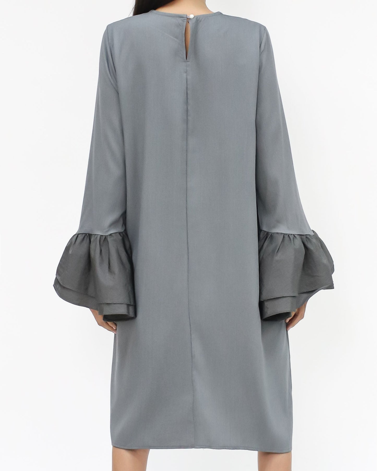 grey shirt dress w/ layers sleeves *pre-order*