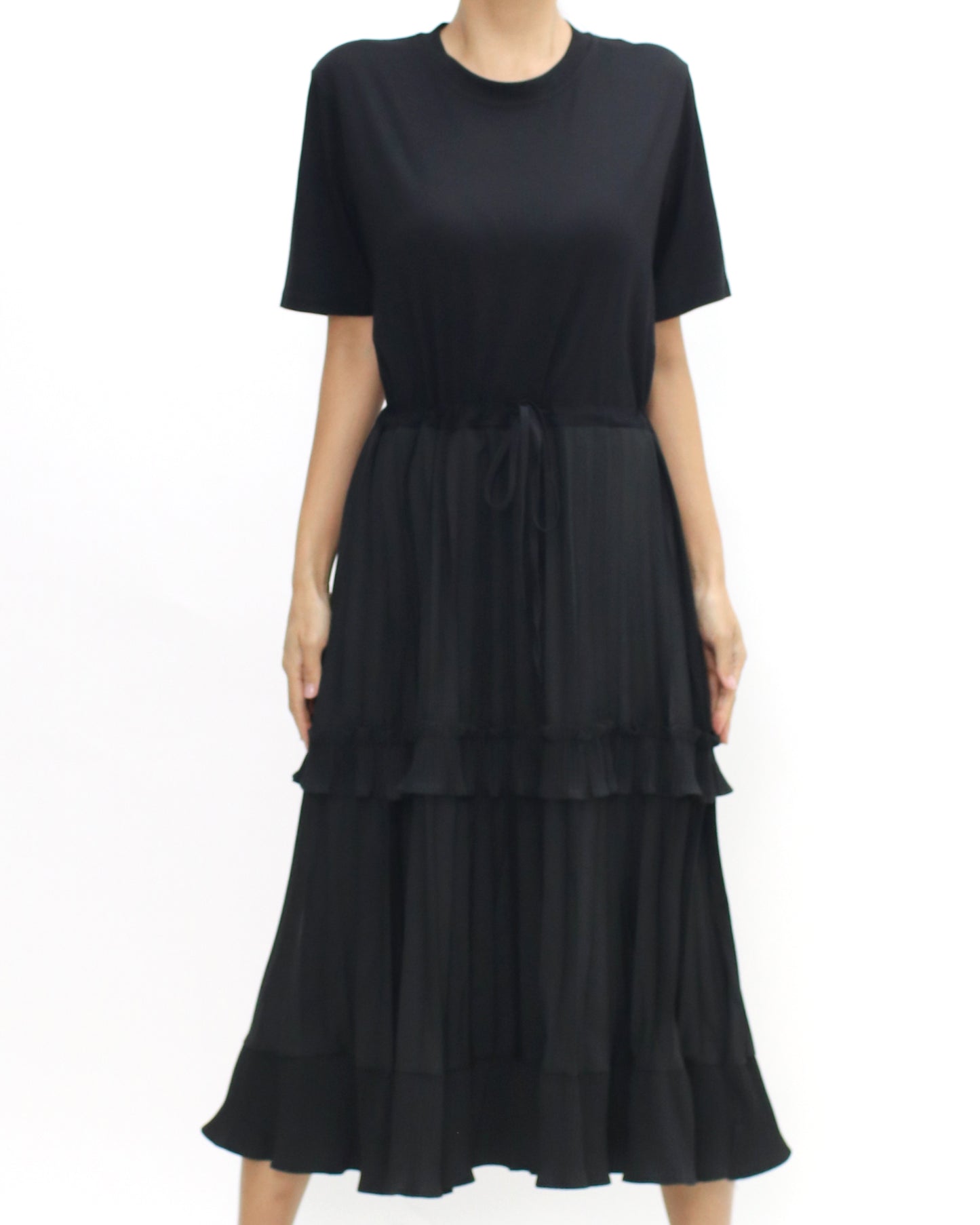 Black tee w/ pleats ruffles flare dress