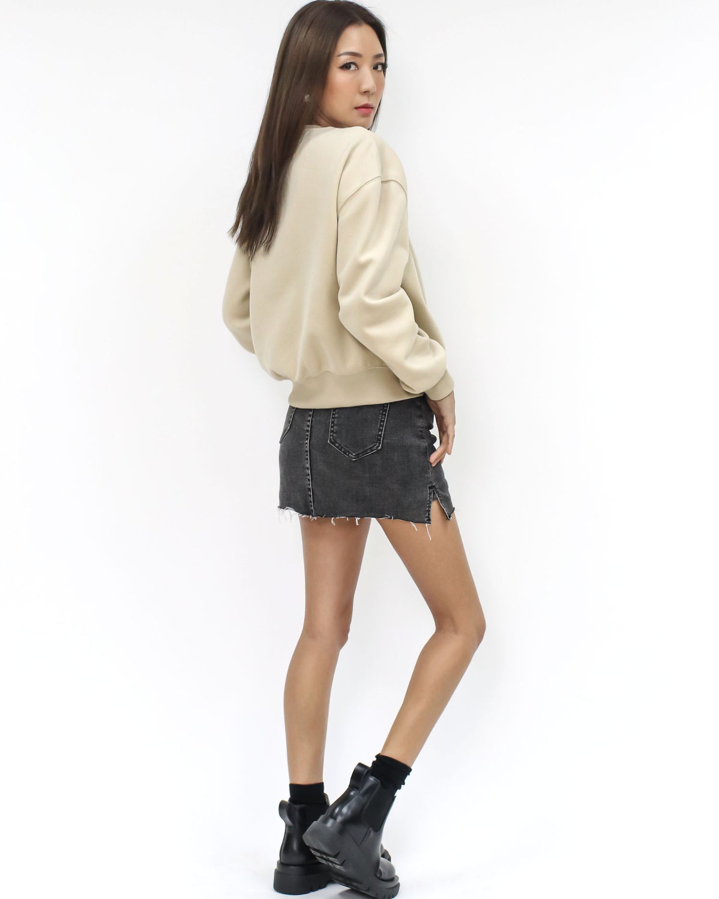 beige pearls BEAUTIFUL soft neoprene sweatshirt