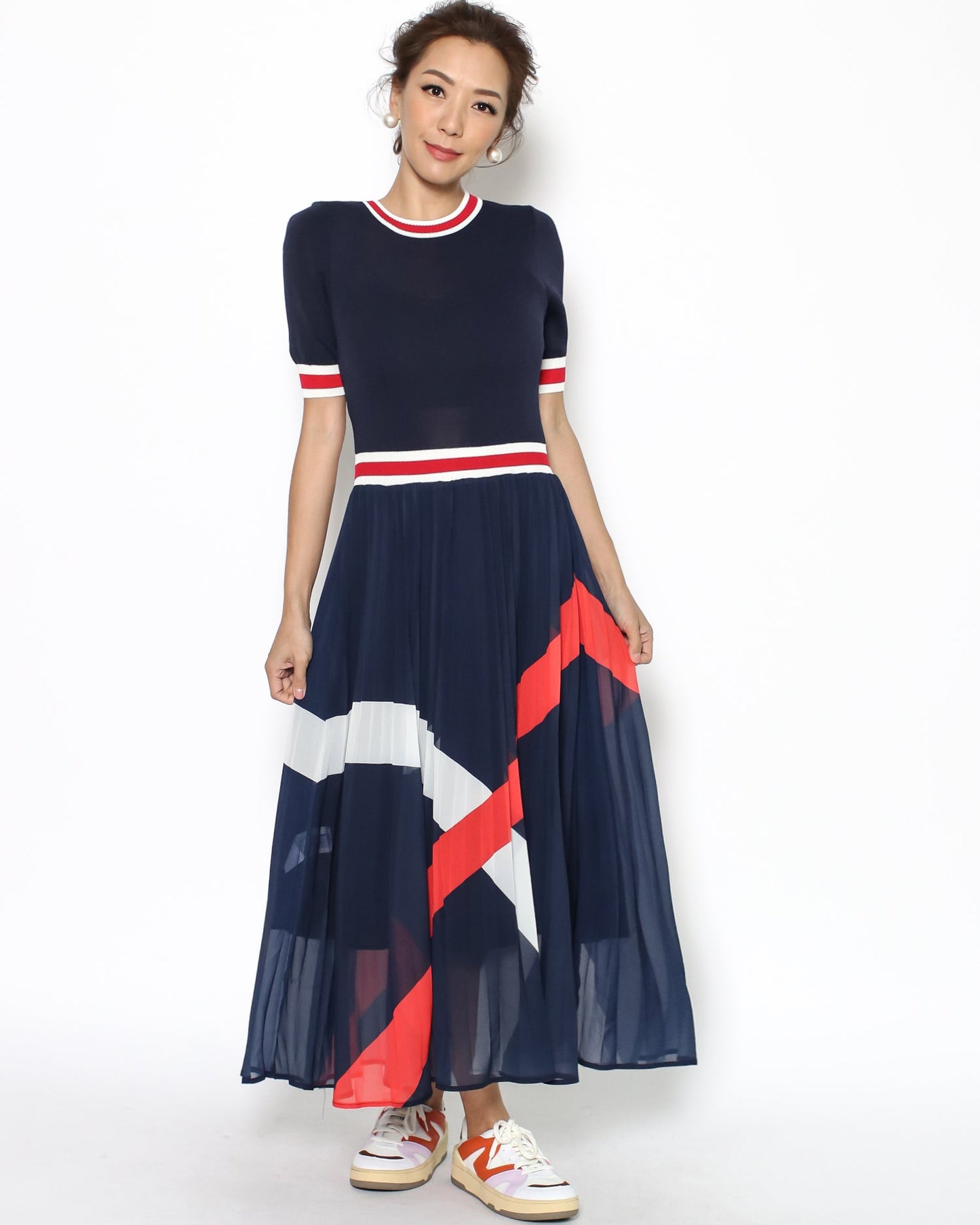 navy fined knitted & pattern pleats chiffon dress *pre-order*