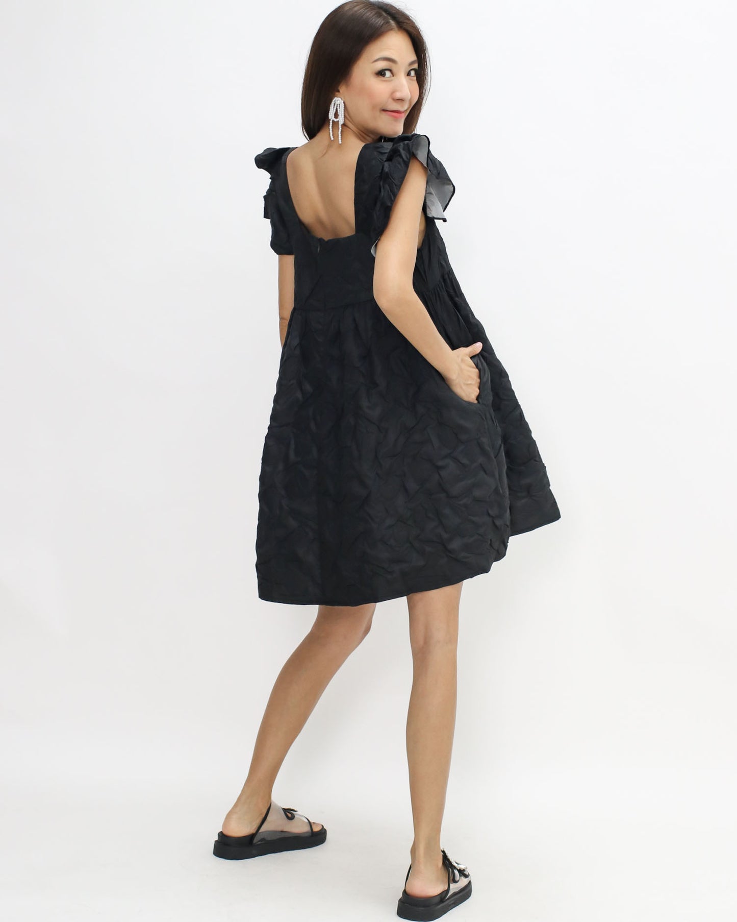 black texture ruffles flare dress