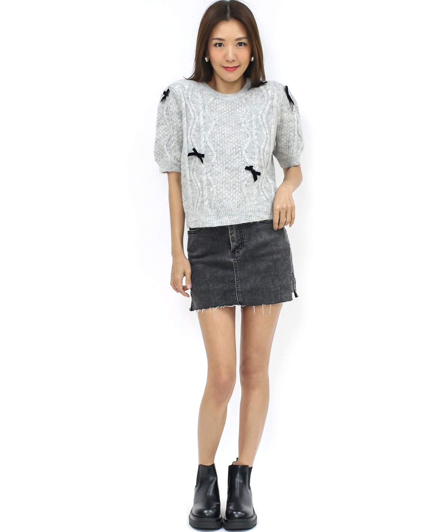 grey w/ black bows knitted top *pre-order*