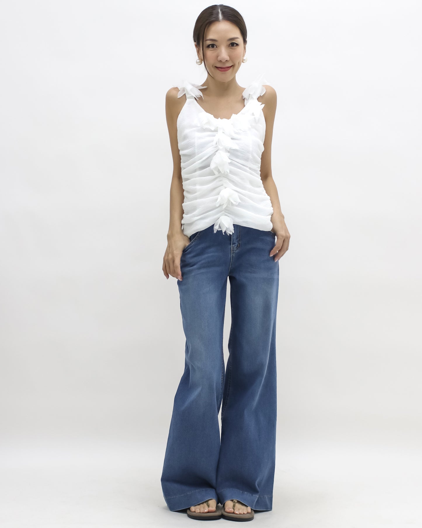 ivory flowers texture vest *pre-order*
