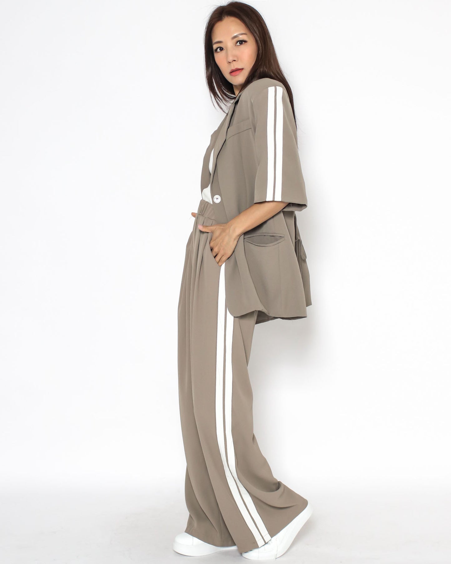 beige & ivory stripes chiffon jacket & straight pants set