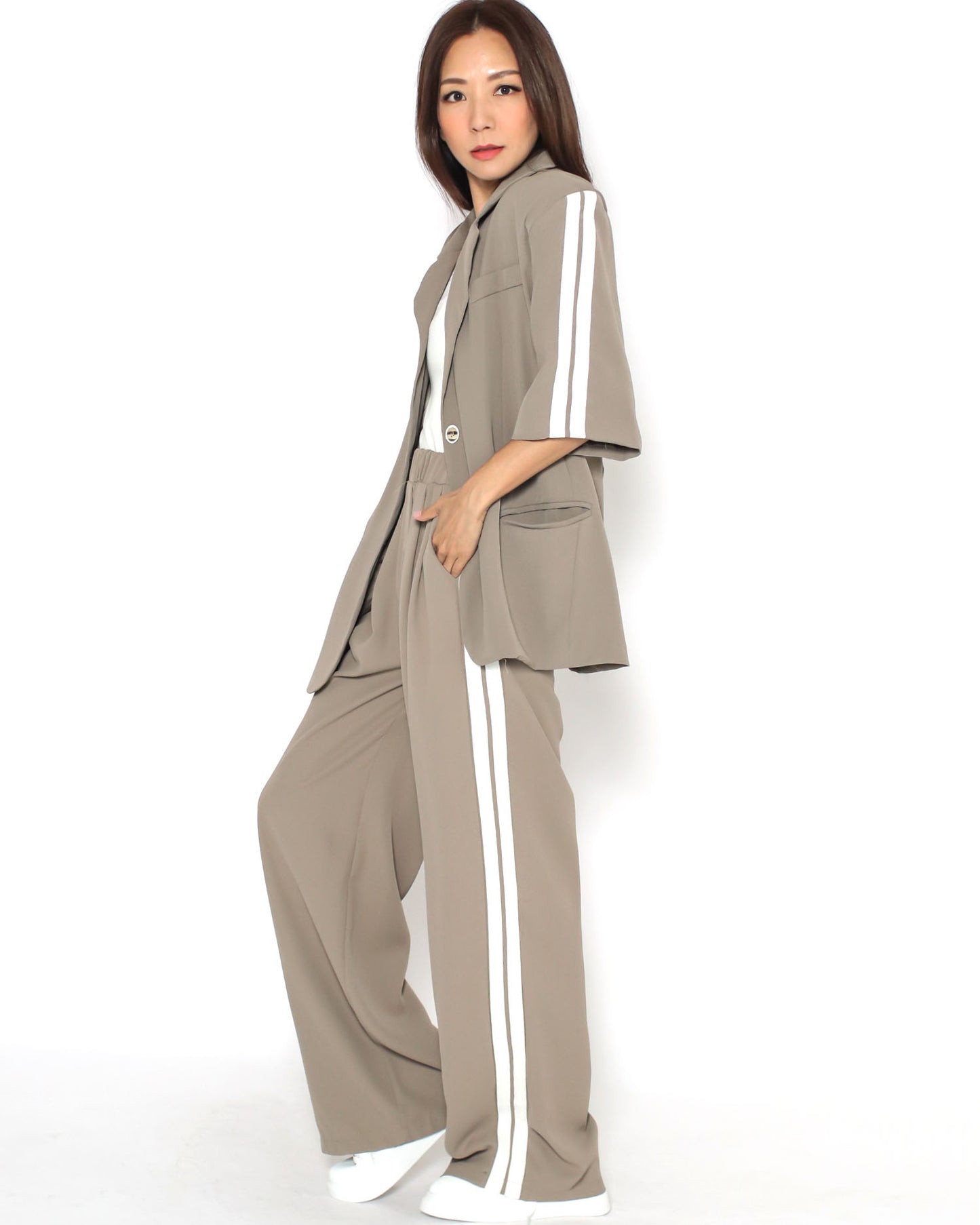 beige & ivory stripes chiffon jacket & straight pants set