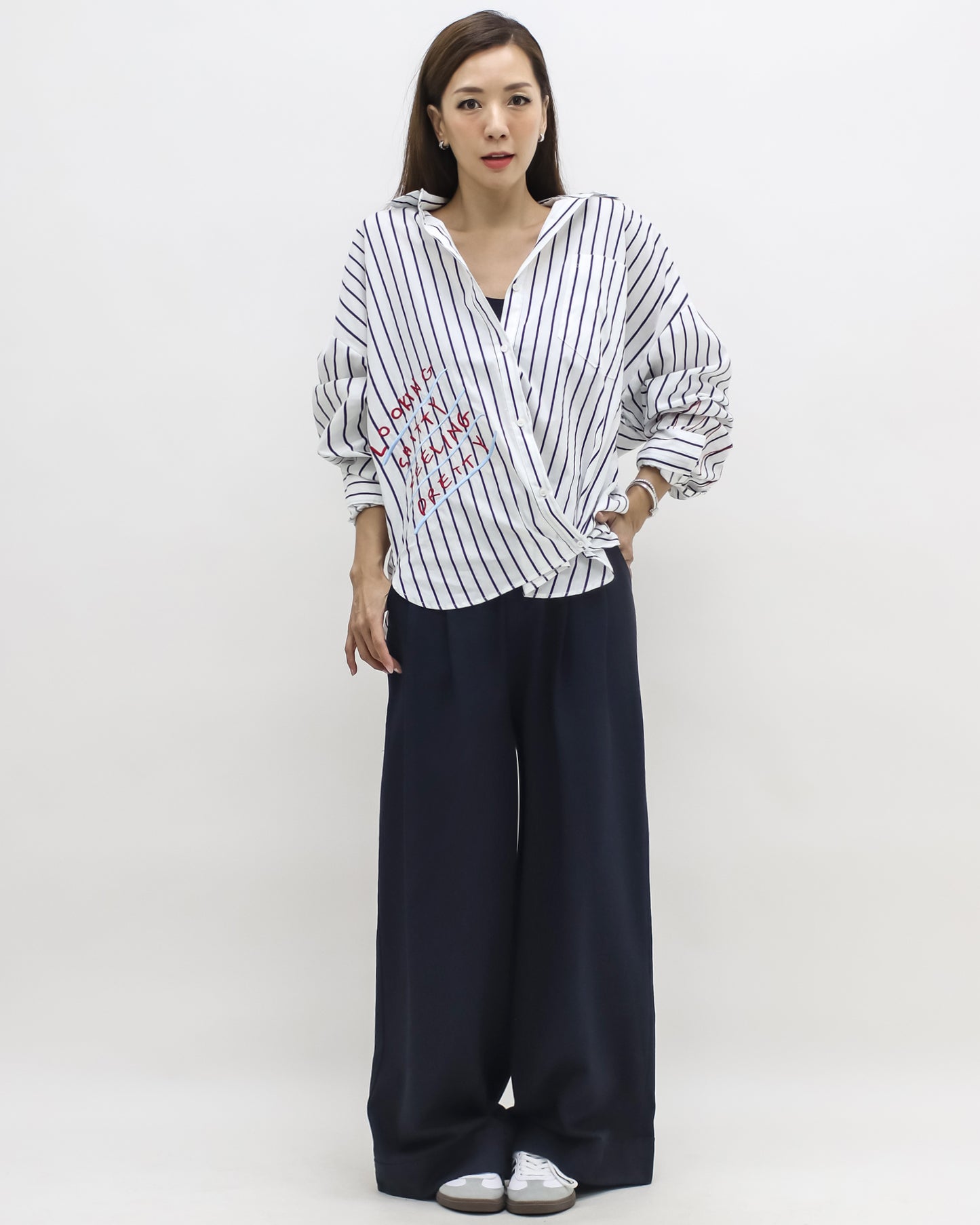 ivory & navy stripes w/ embroidered front shirt