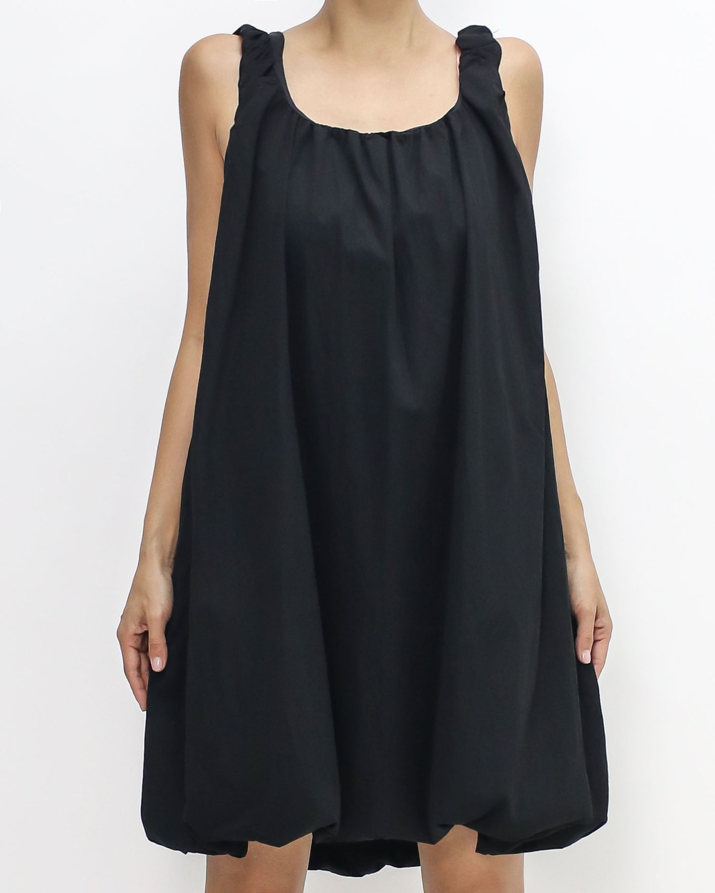 black puff hem vest dress *pre-order*