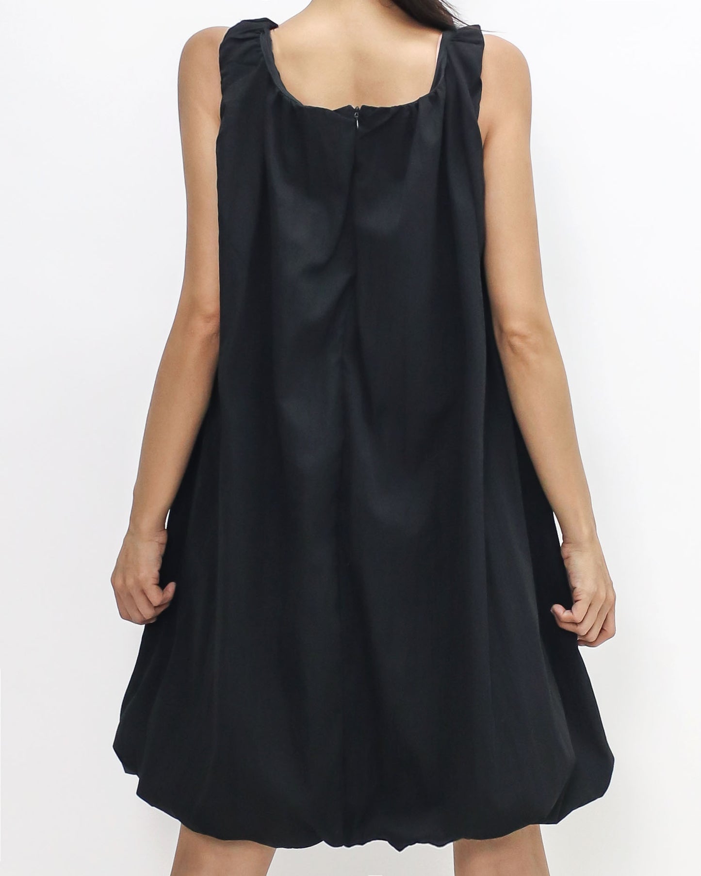 black puff hem vest dress *pre-order*