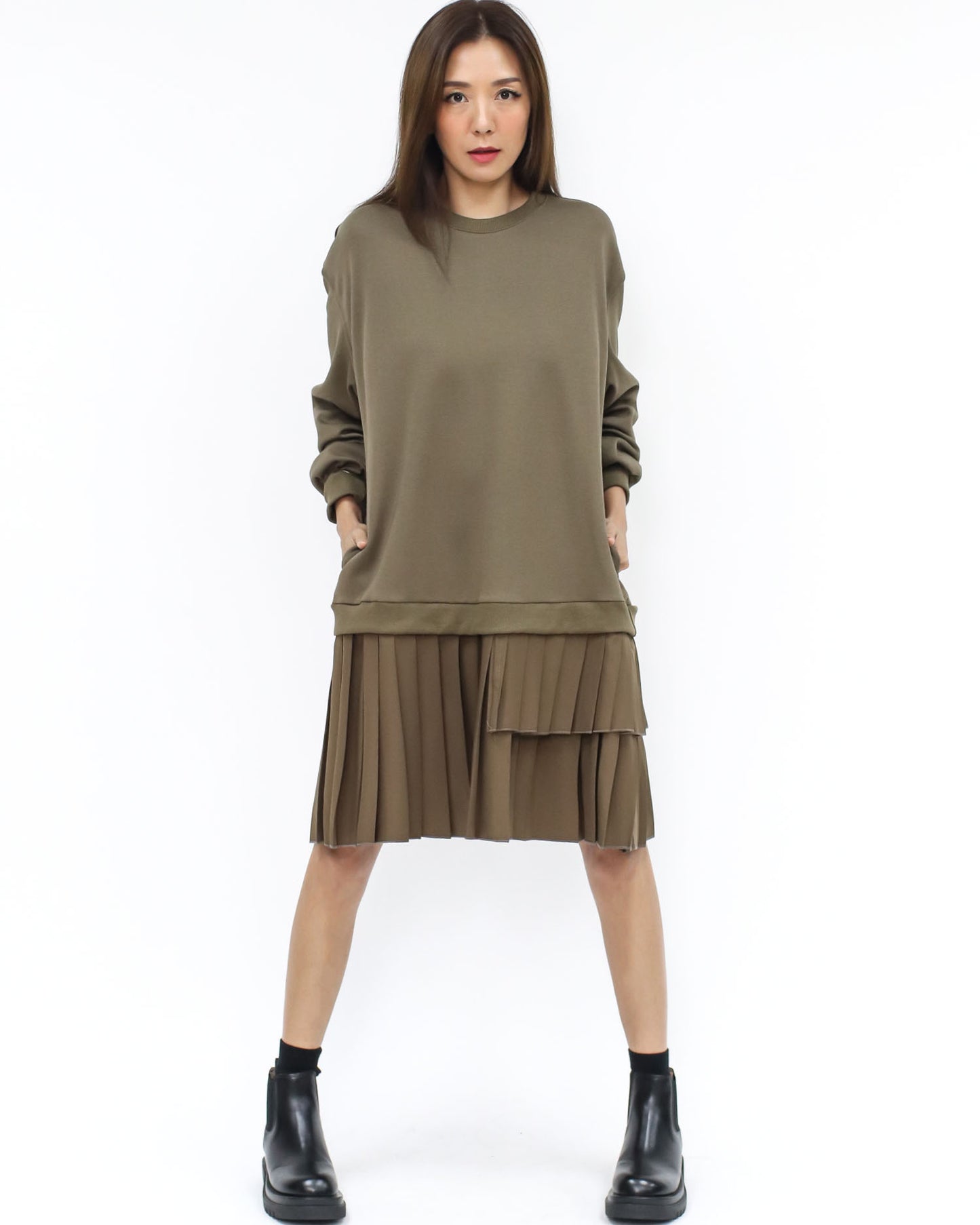 brown green sweat w/ brown pleats dress *pre-order*