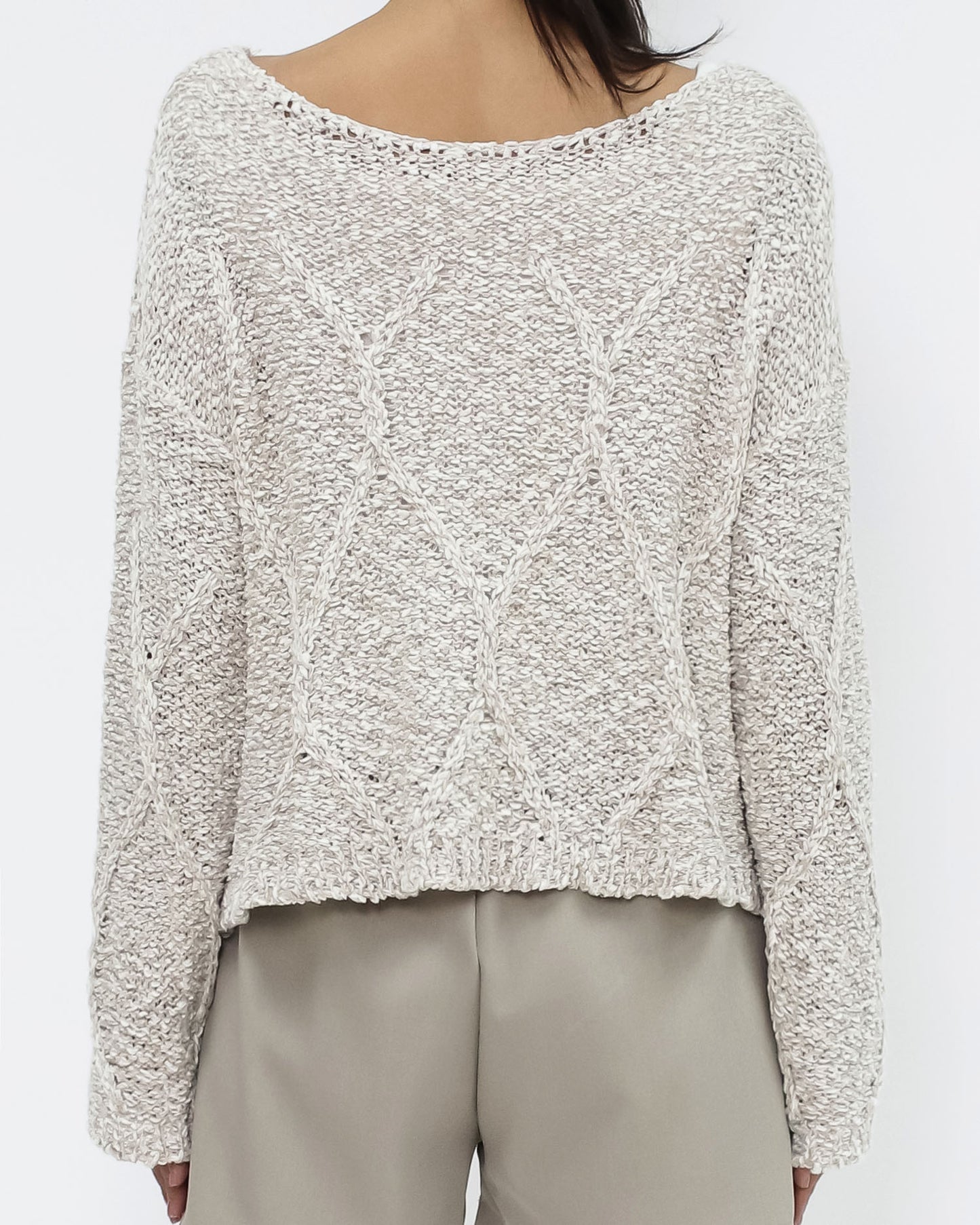 beige pattern knitted top *pre-order*