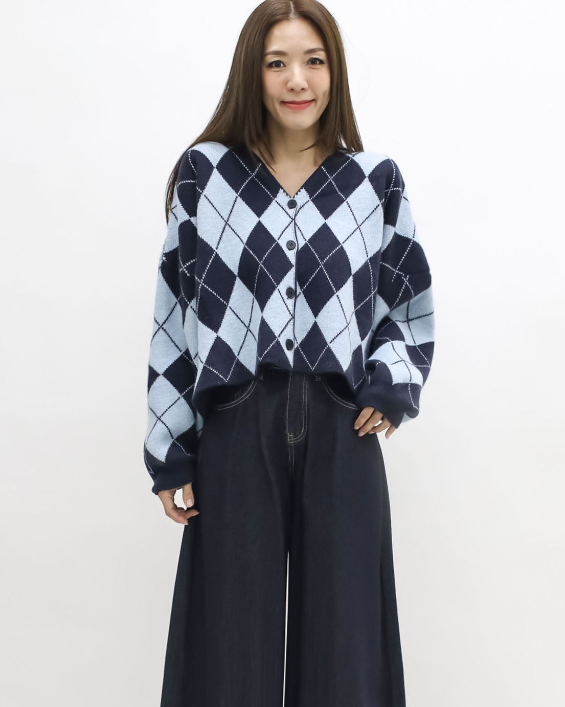 navy & blue checkers knitted cardigan