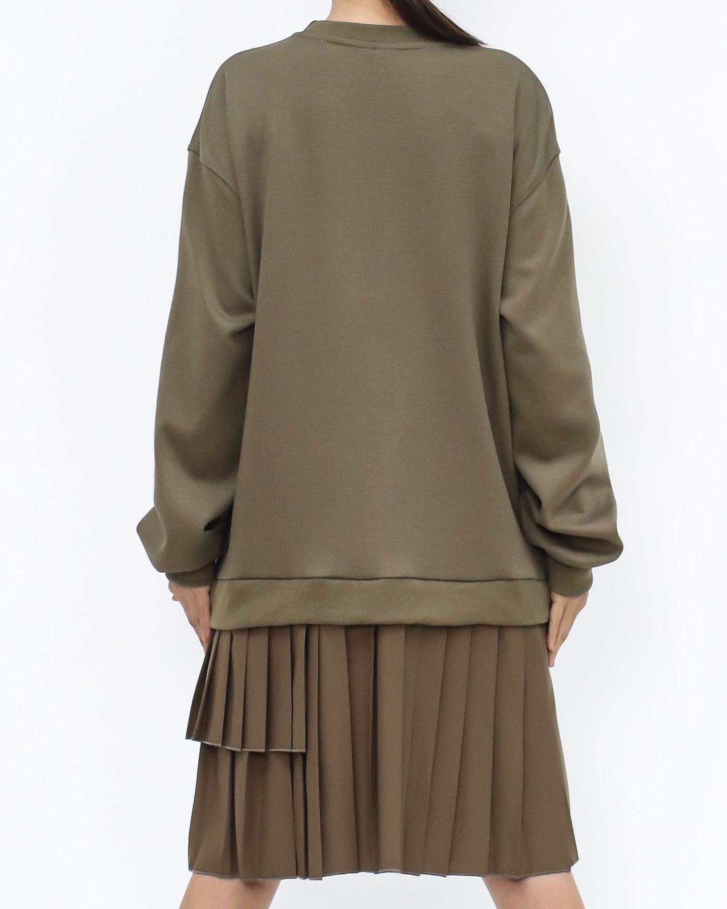 brown green sweat w/ brown pleats dress *pre-order*