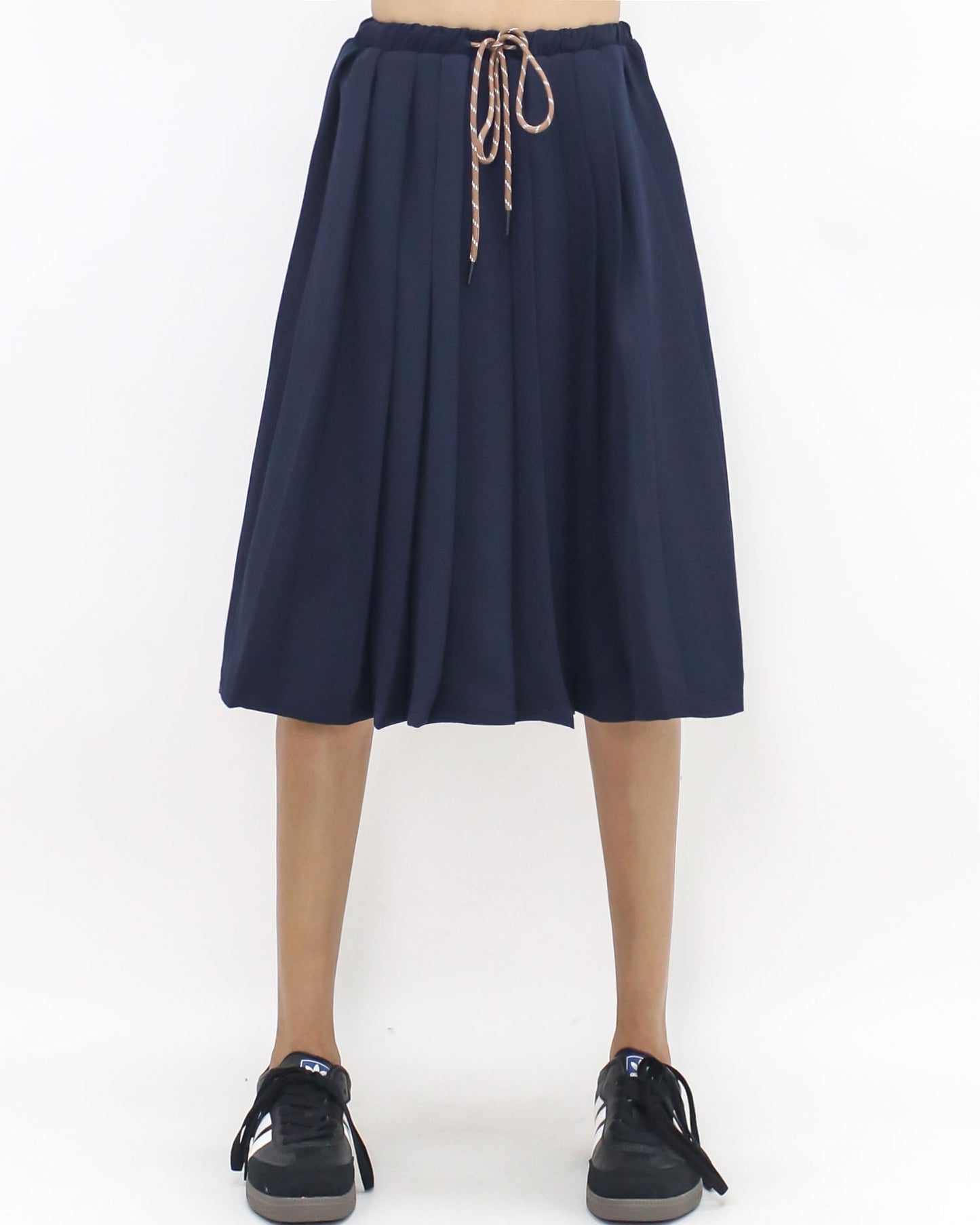 navy pleats drawstring waist midi skirt *pre-order*