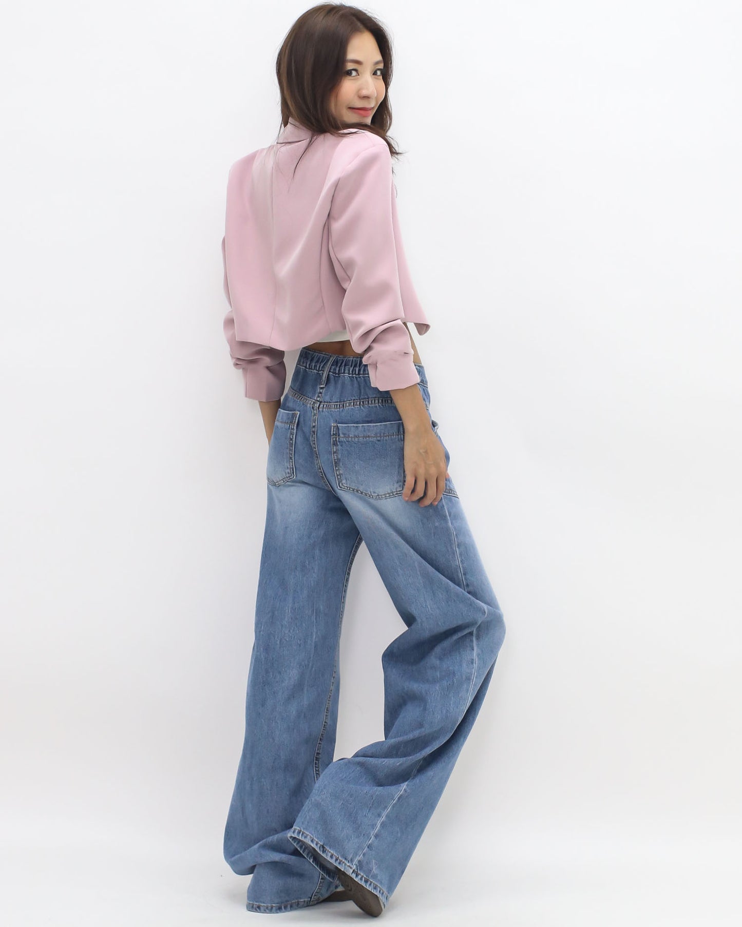 washed blue denim lose straight legs jeans *pre-order*