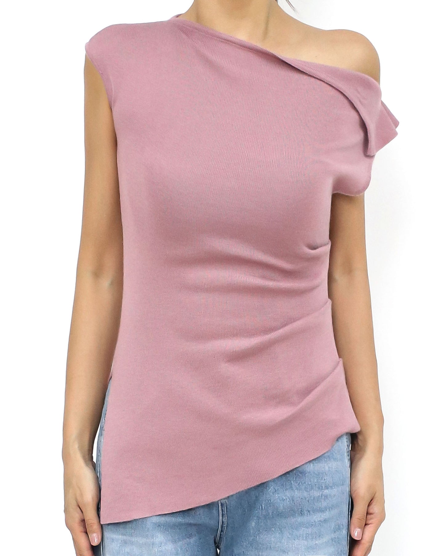 pink off shoulder asymmetric hem knitted top