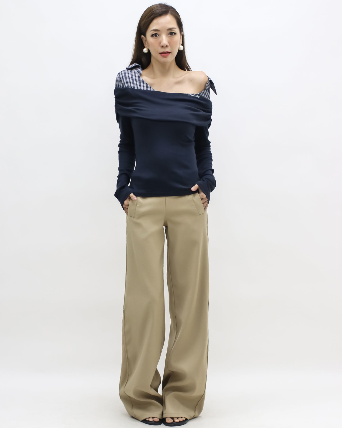 navy w/ checkers shirt collar contrast top