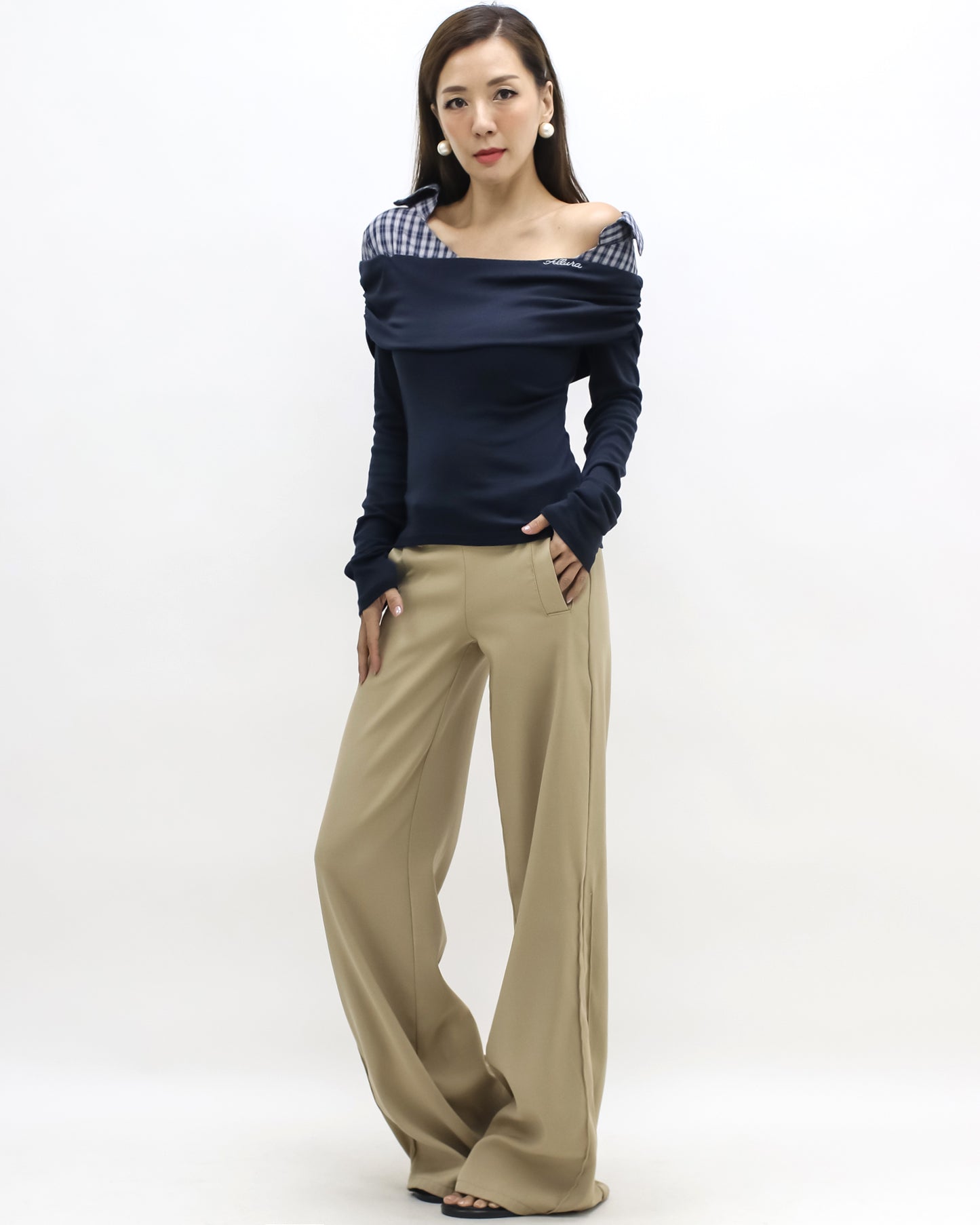navy w/ checkers shirt collar contrast top