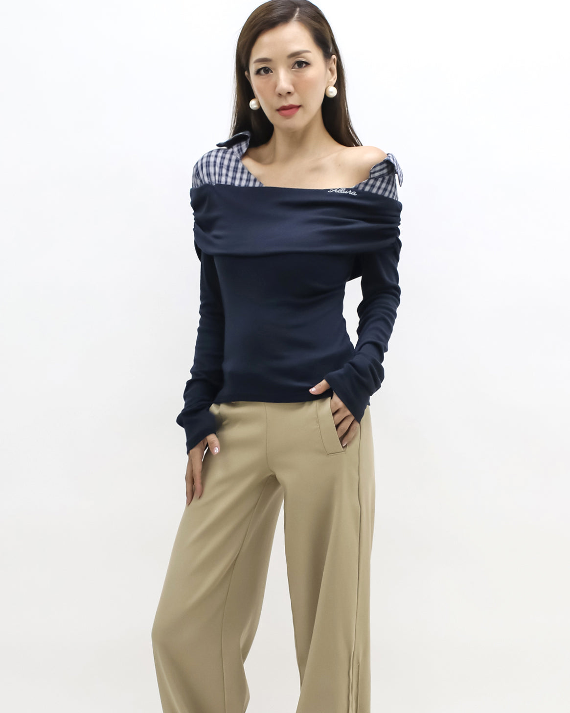 navy w/ checkers shirt collar contrast top
