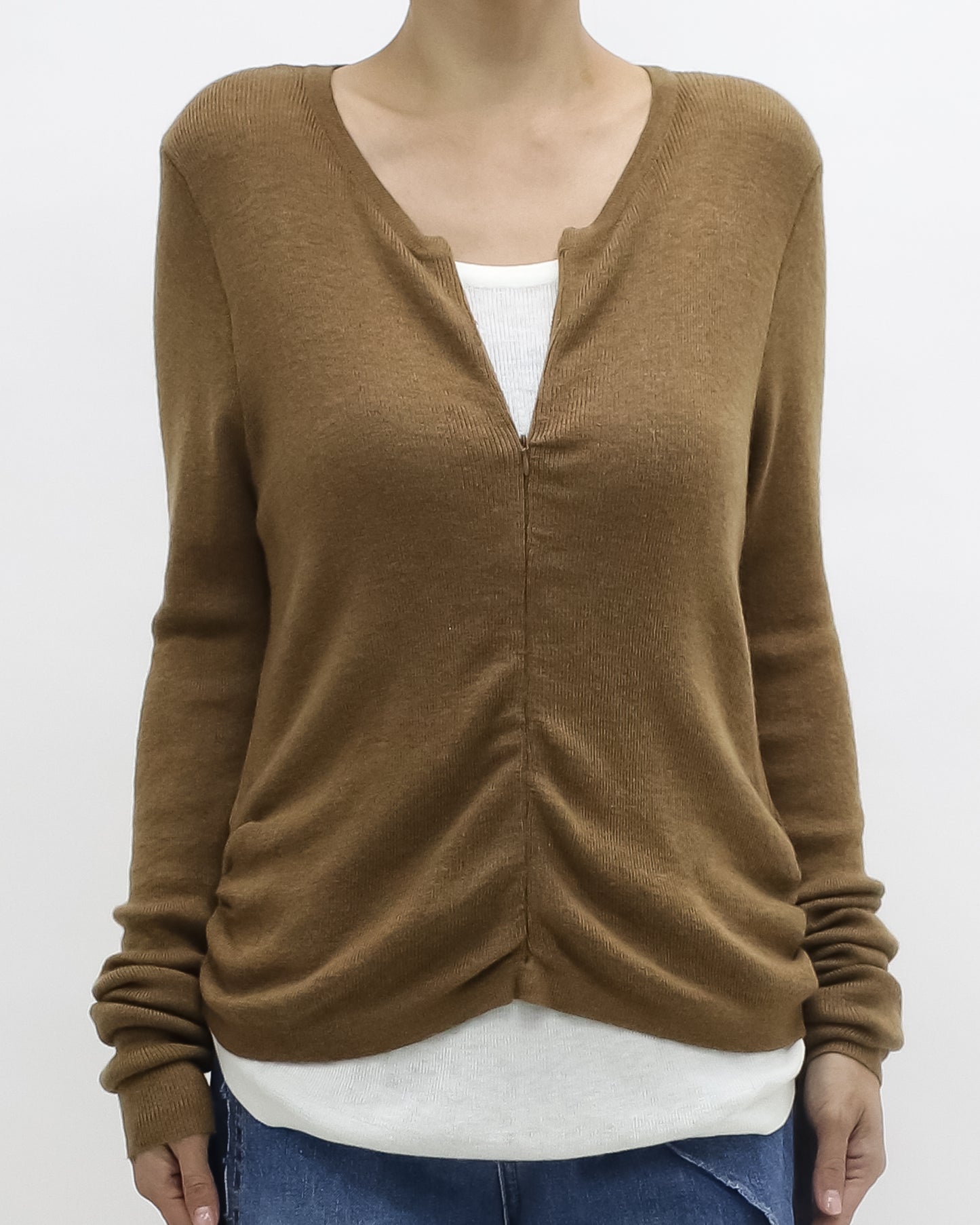 beige w/ ivory layer knitted top