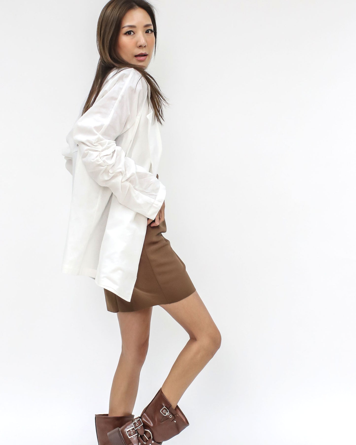 brown ruched side crepe basic vest dress *pre-order*