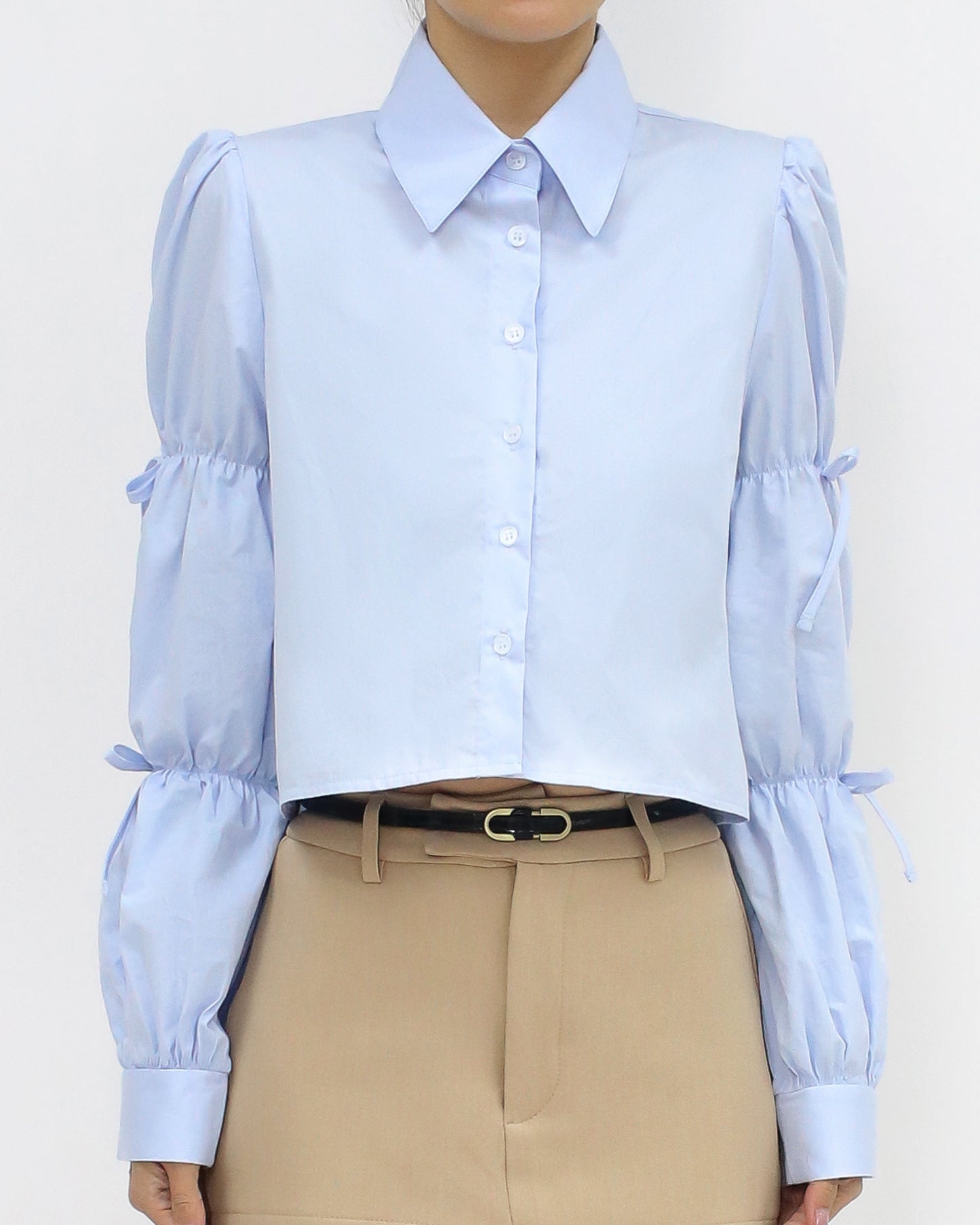 藍色蝴蝶結袖襯衫
