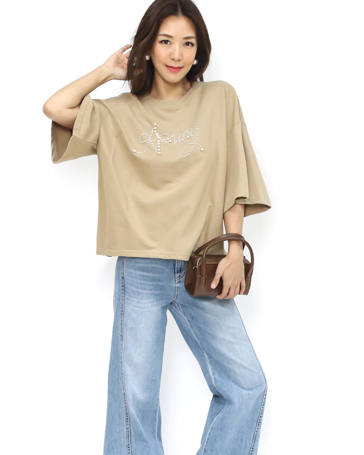 beige pearls front tee