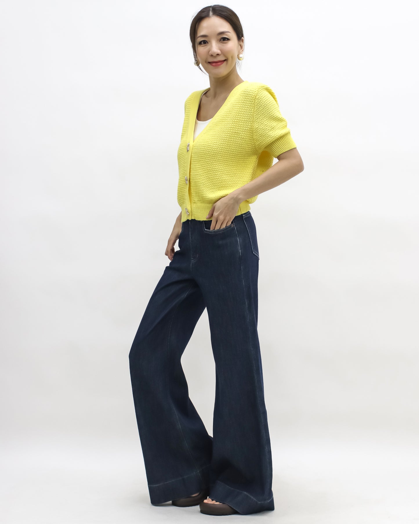 wash indigo denim flare jeans *pre-order*