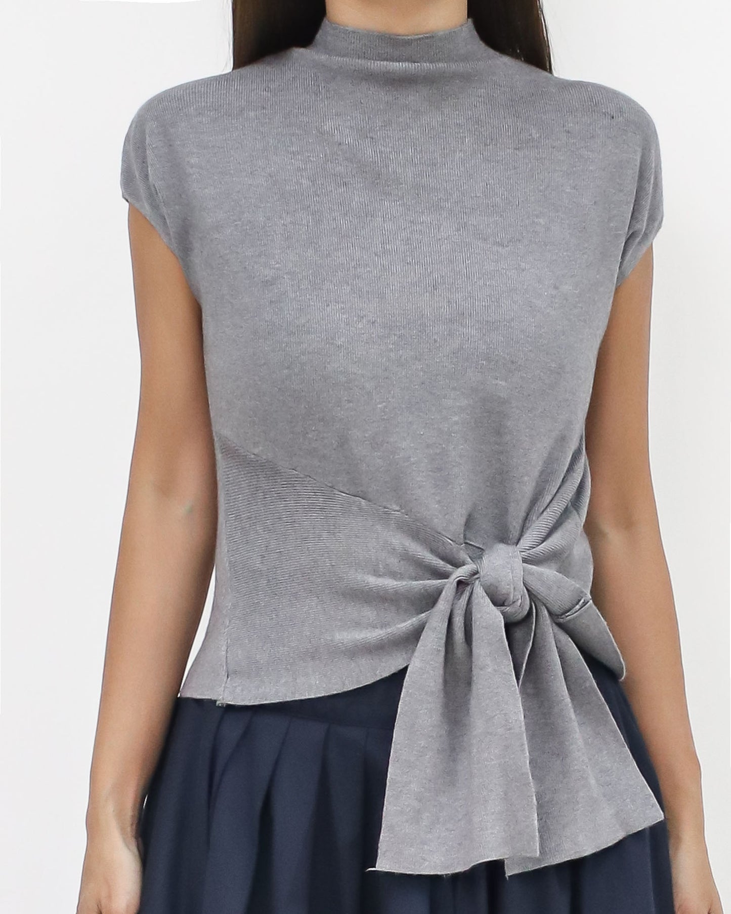 grey tie front knitted top