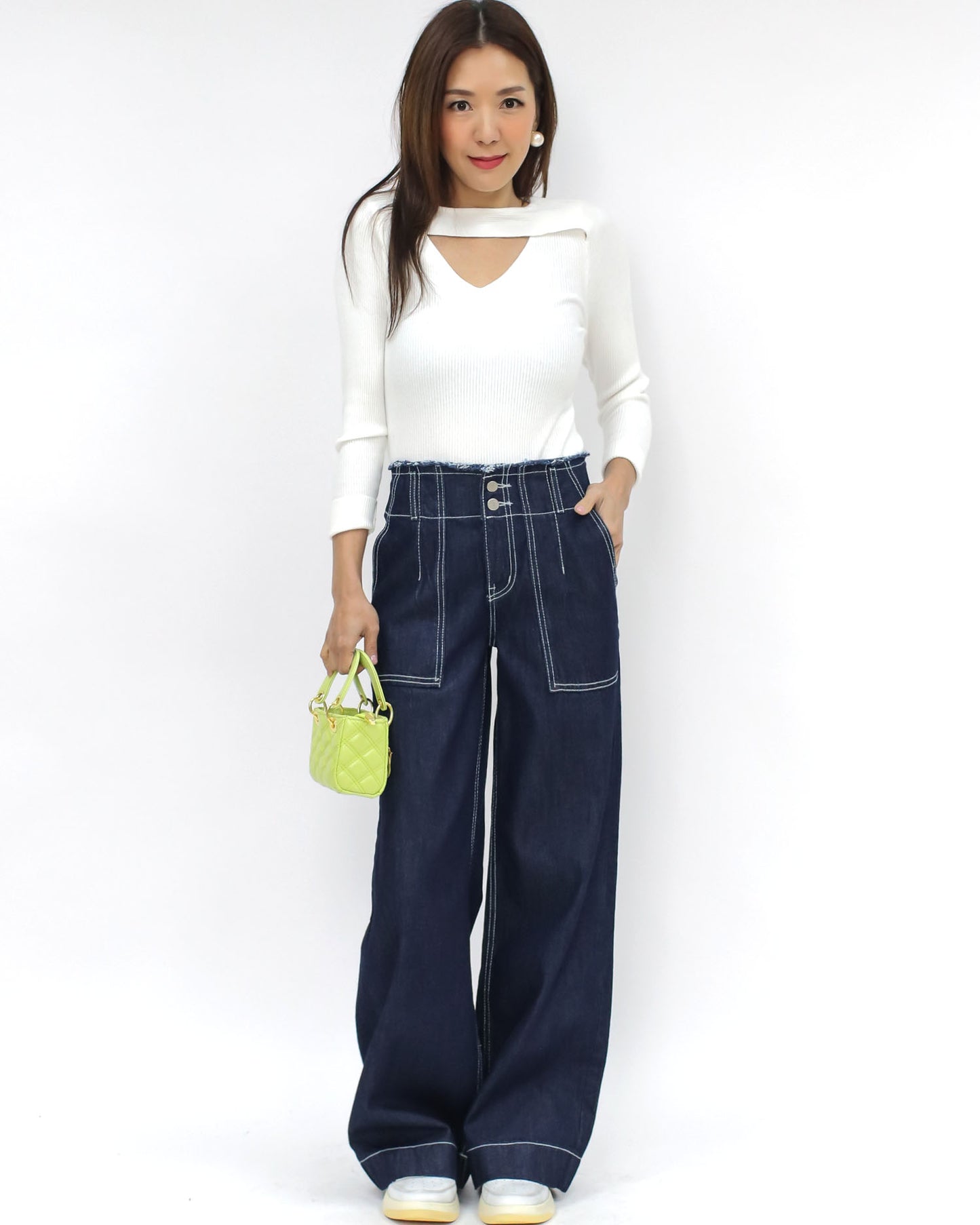 indigo denim w/ ivory line straight legs jeans