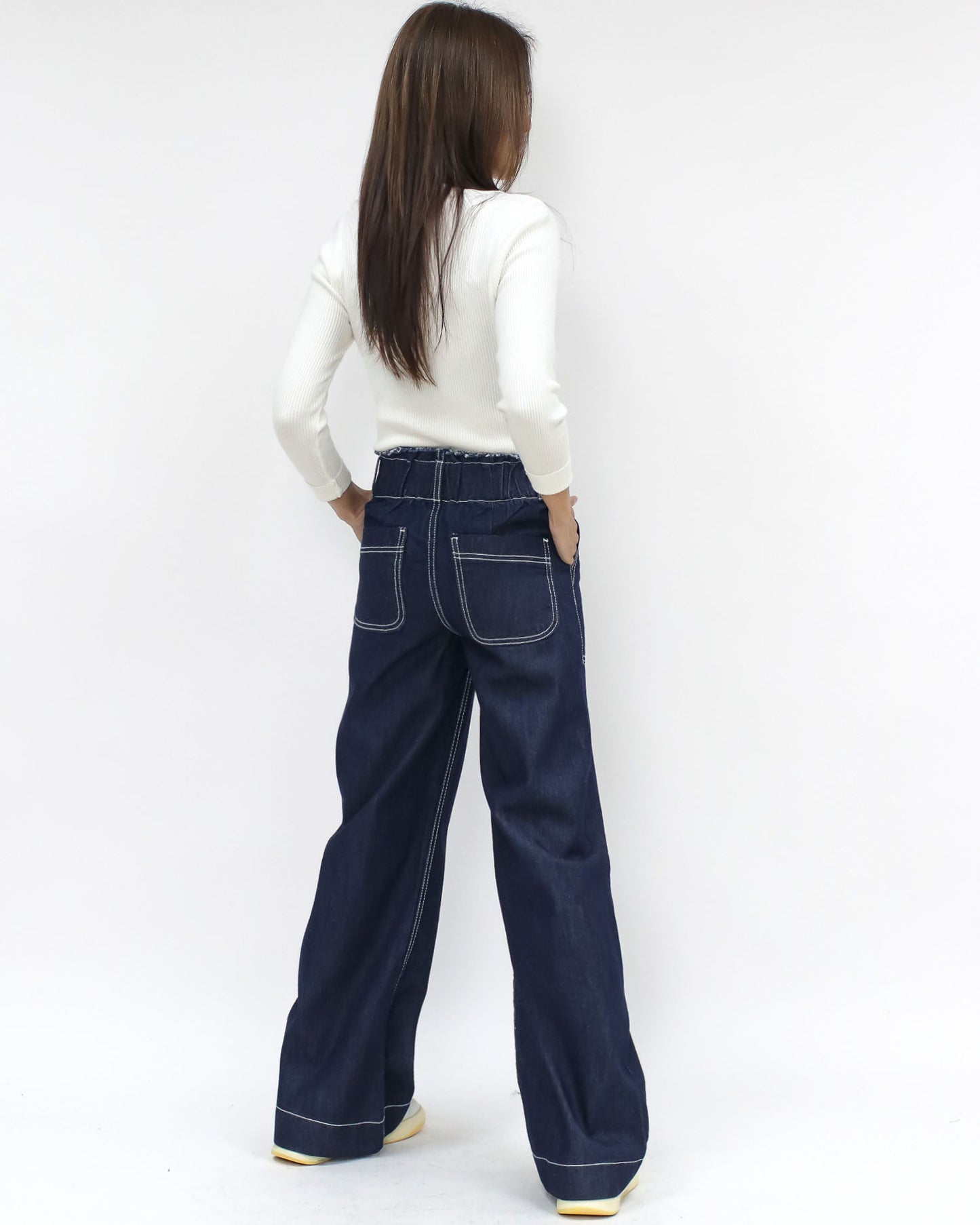 indigo denim w/ ivory line straight legs jeans