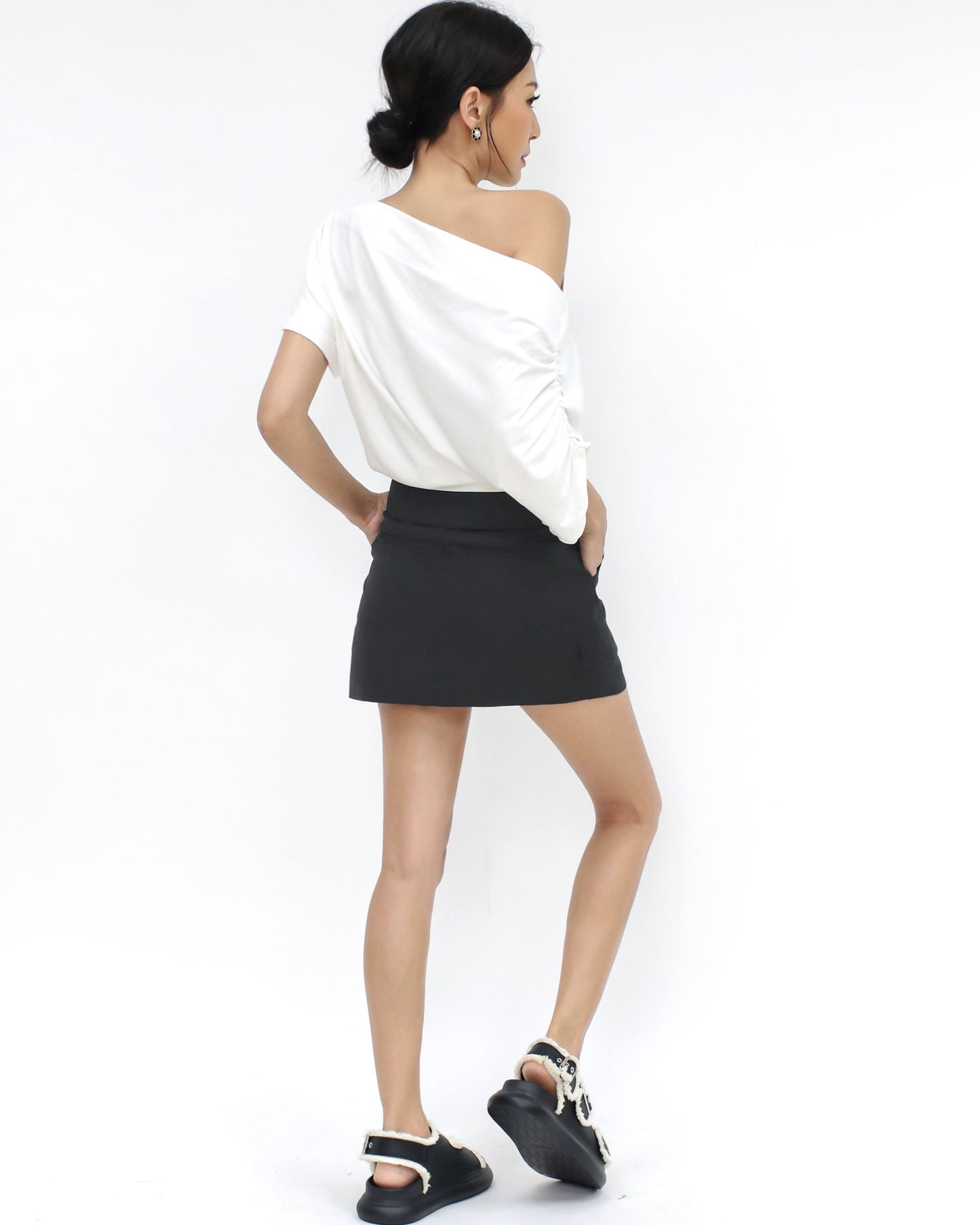 black & ivory fold cargo skirt *pre-order*