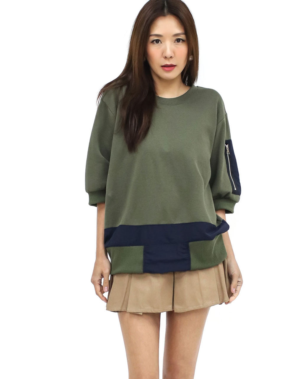 green tee w/ blue tech contrast top