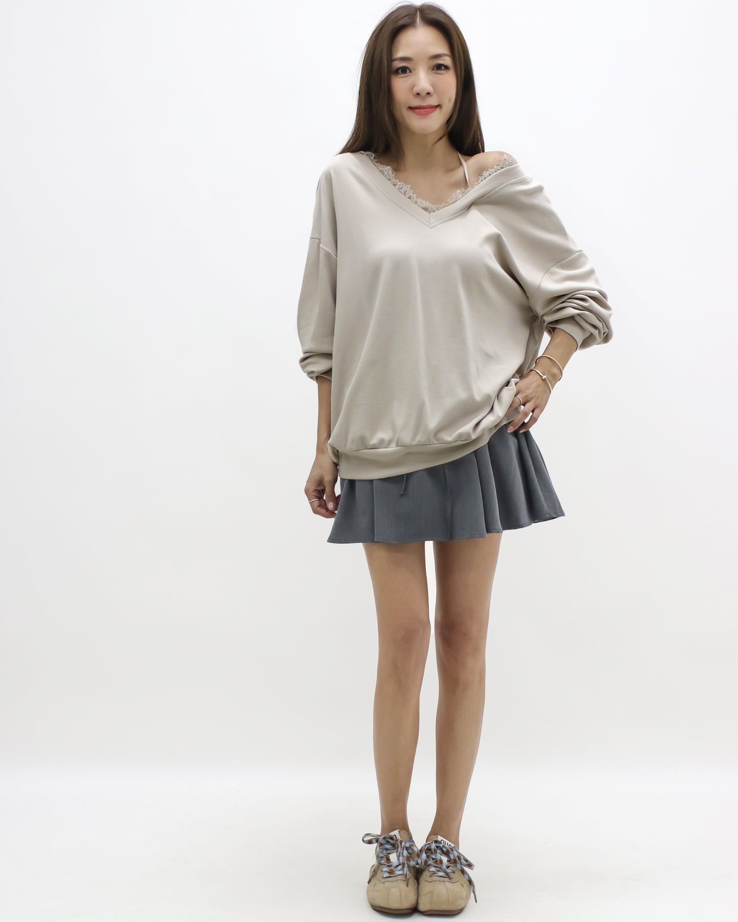 beige w/ mesh bow back soft sweatshirt