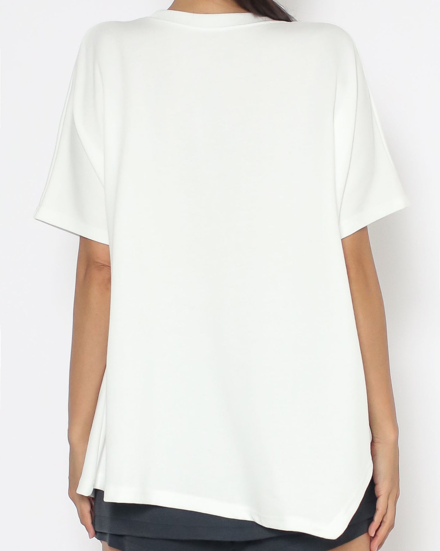 ivory pleats asymmetric hem tee *pre-order*