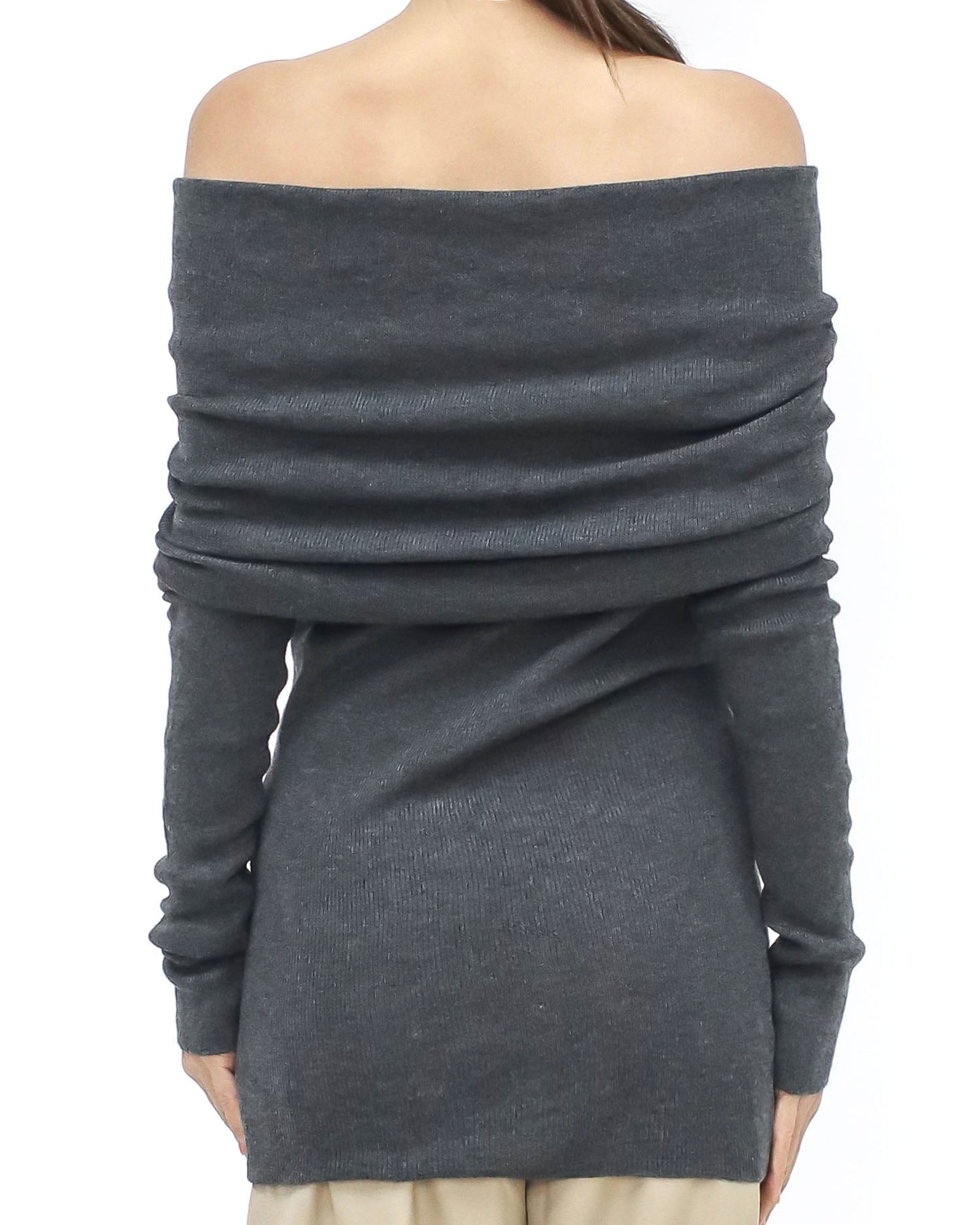 charcoal grey off shoulders knitted top