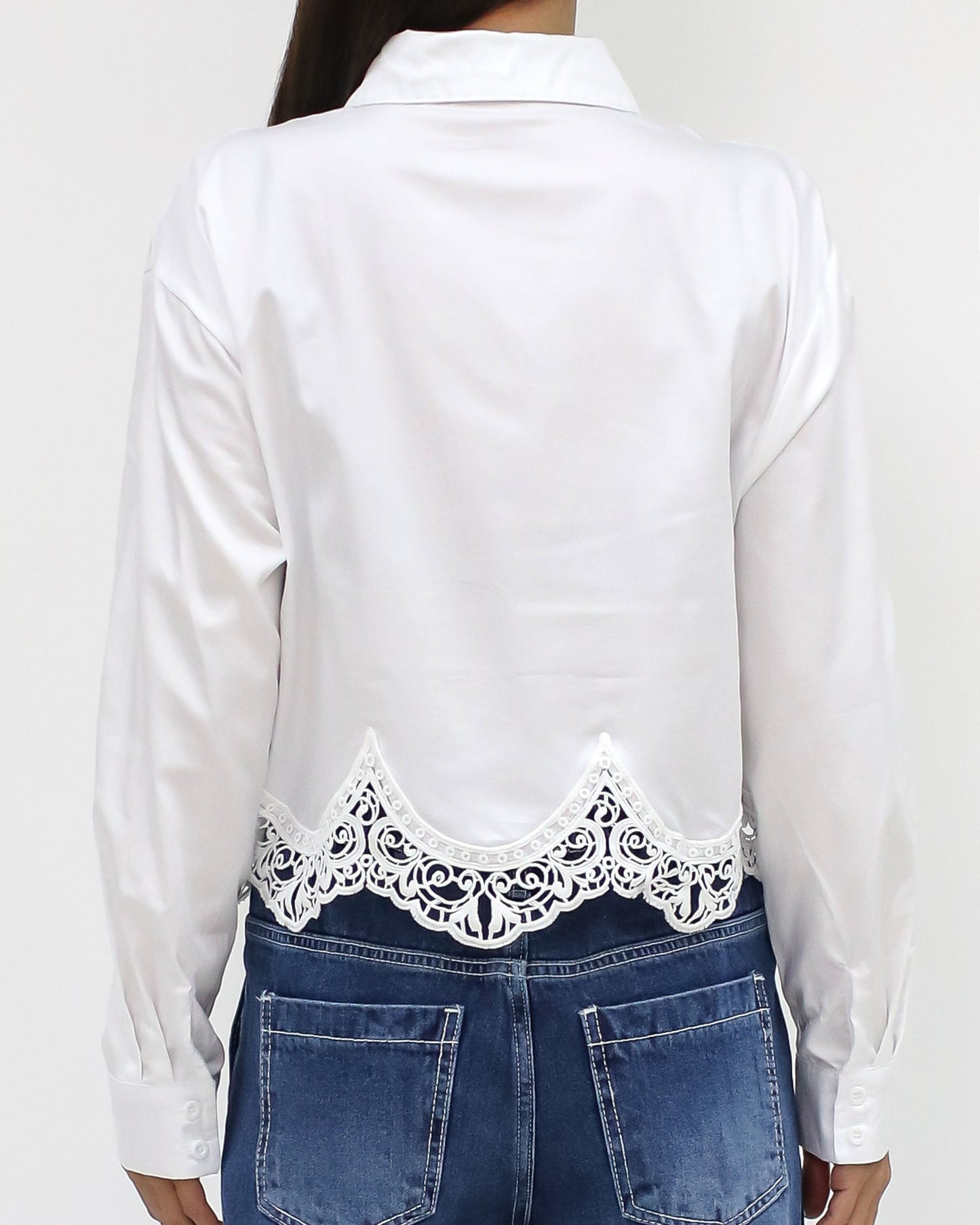 ivory crochet hem cropped shirt *pre-order*