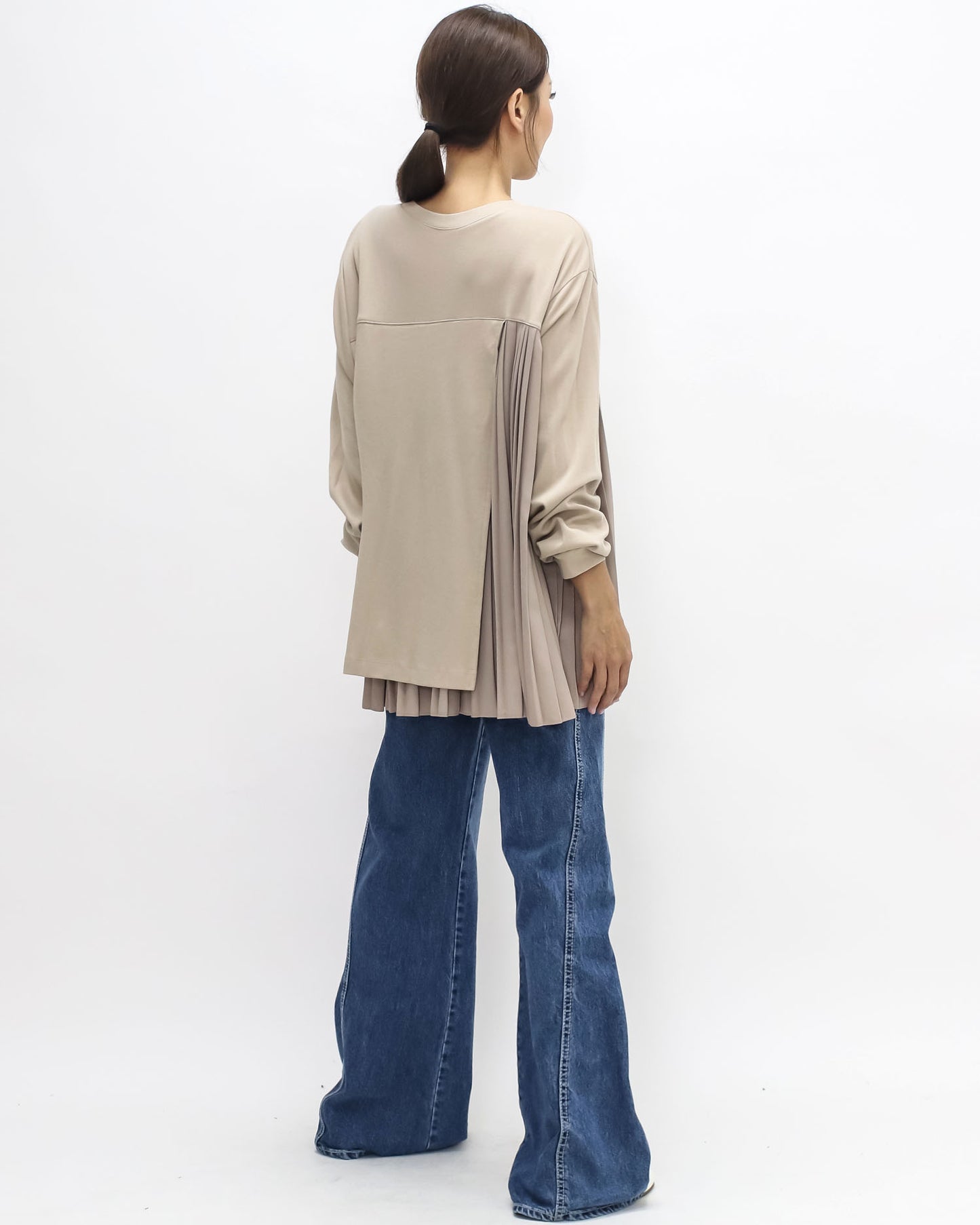 beige w/ chiffon pleats slinky top