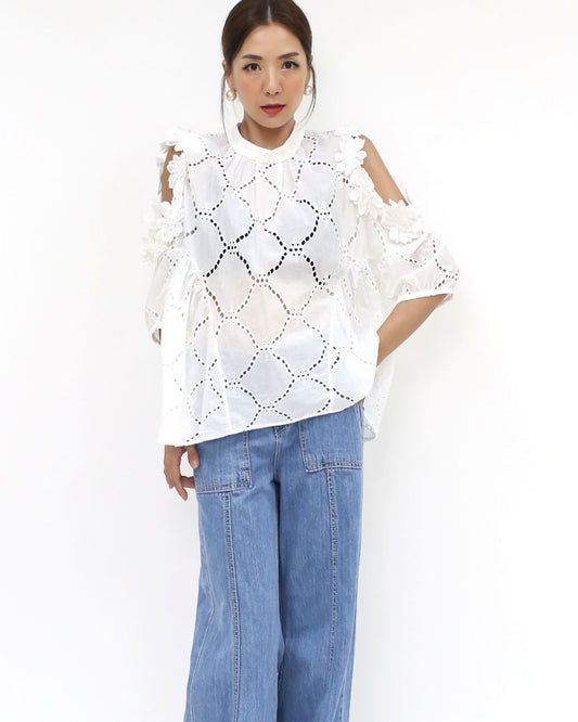 ivory crochet cutout flowers shoulders shirt top *pre-order*