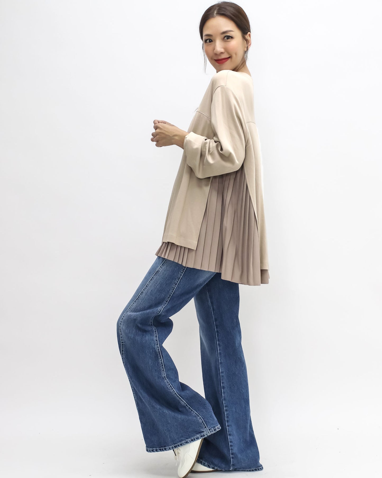 beige w/ chiffon pleats slinky top