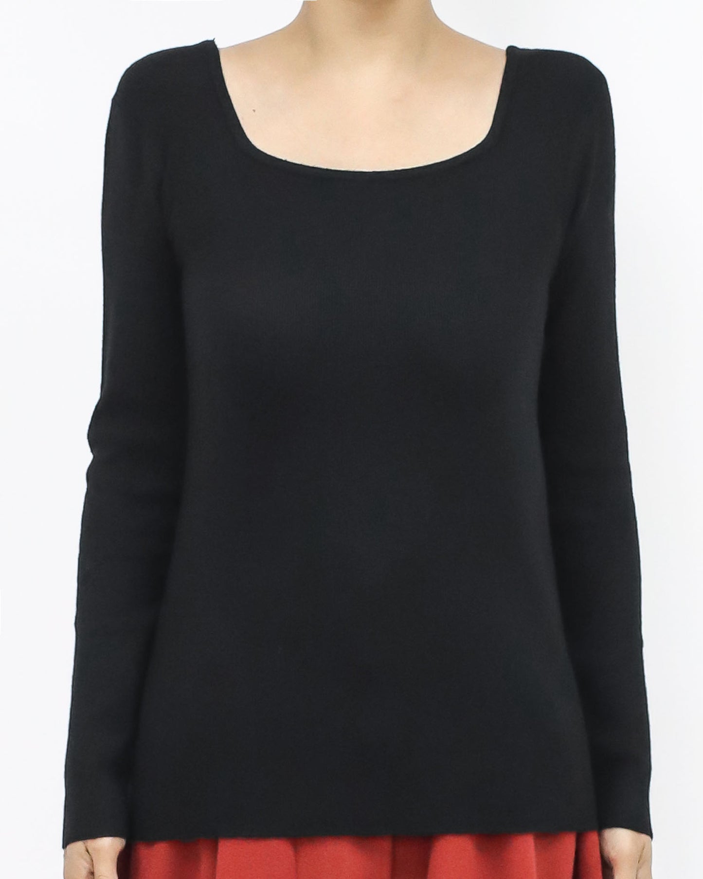 black basic U neck knitted top *pre-order*