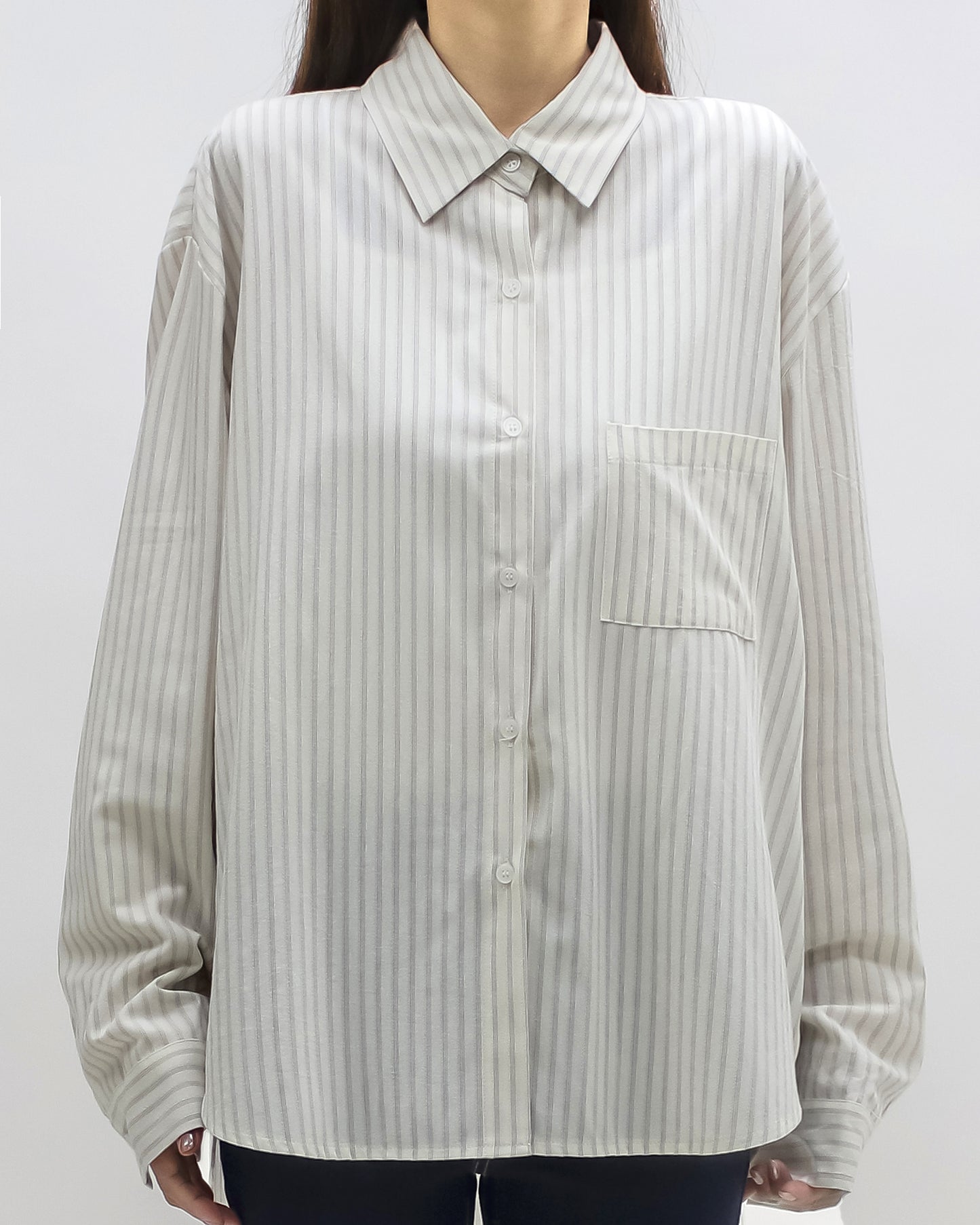ivory w/ beige stripes label back shirt