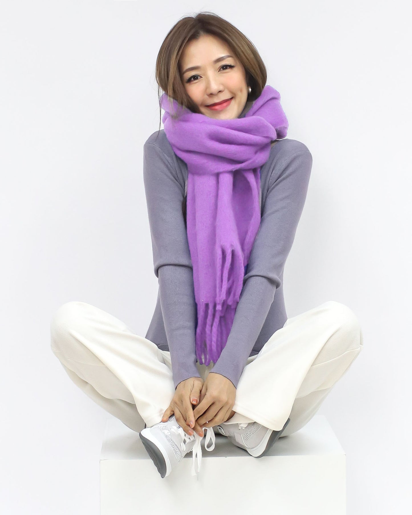 紫色羊毛混紡流蘇圍巾