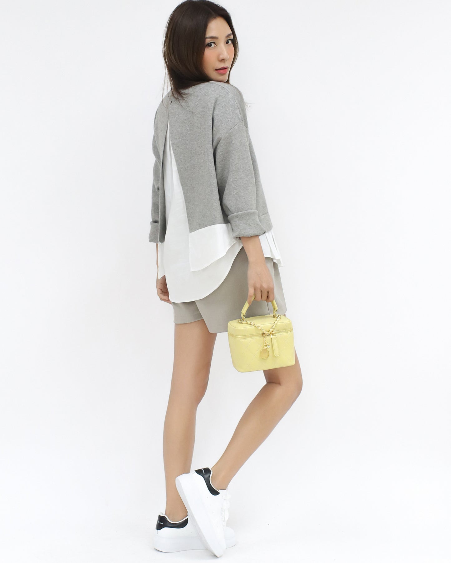 grey knitted w/ ivory pleats shirt layer top
