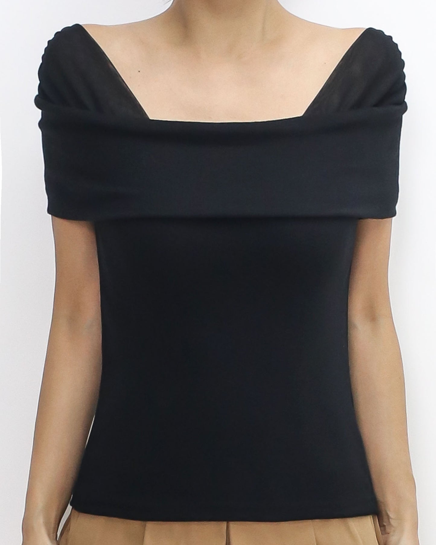 black mesh shoulders tee