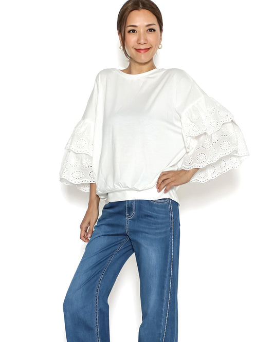ivory w/ crochet layer sleeves tee