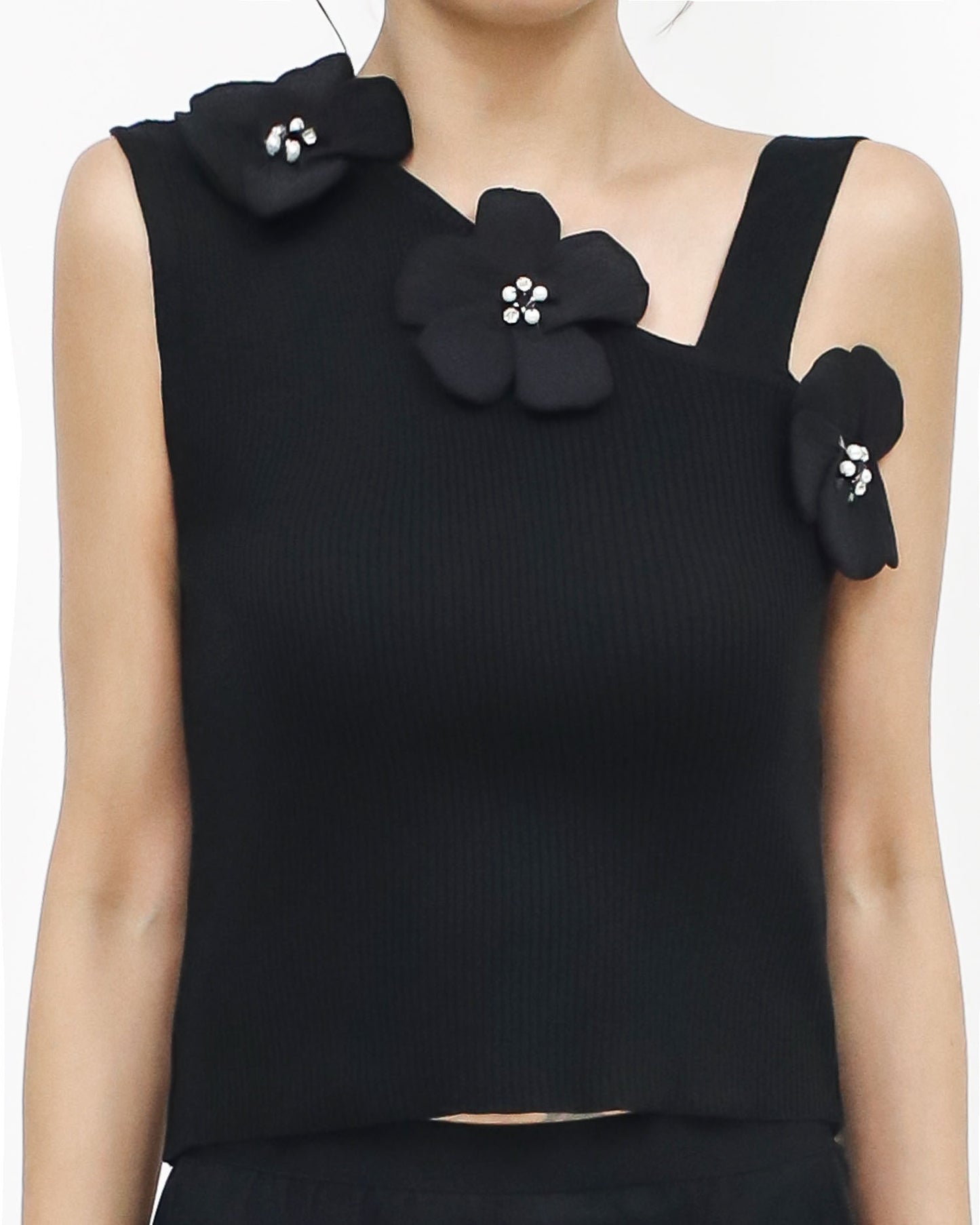 black flowers strap knitted vest