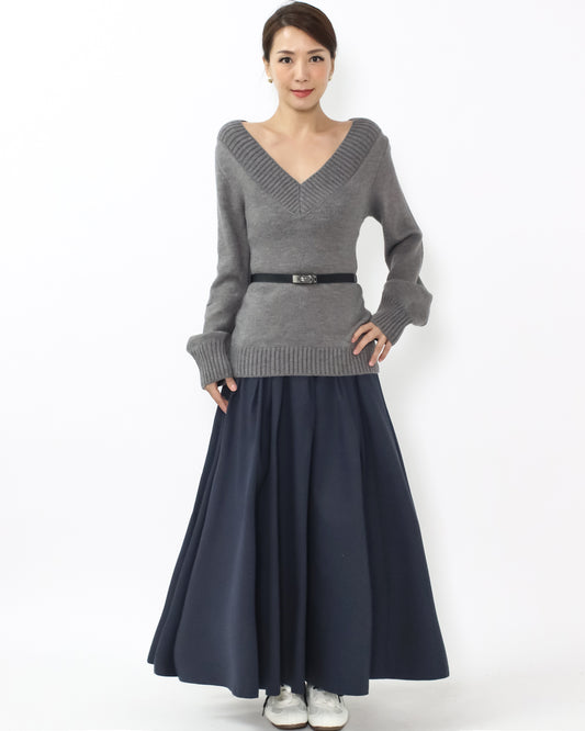 grey structure sleeves curve waist knitted top